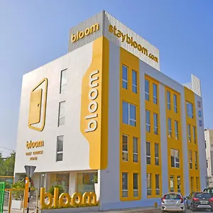 3* Hotel Bloom - Golf Course Road