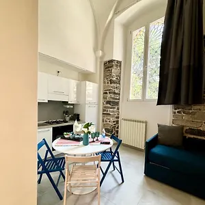 https://home-waves-como.it-lombardy.com
